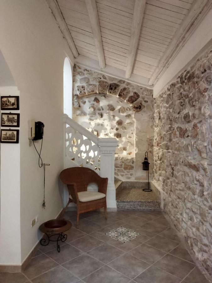 איספיקה Elianthos B&B מראה חיצוני תמונה