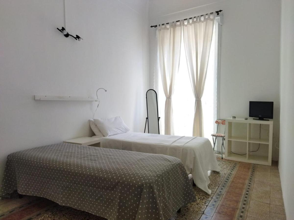 איספיקה Elianthos B&B מראה חיצוני תמונה